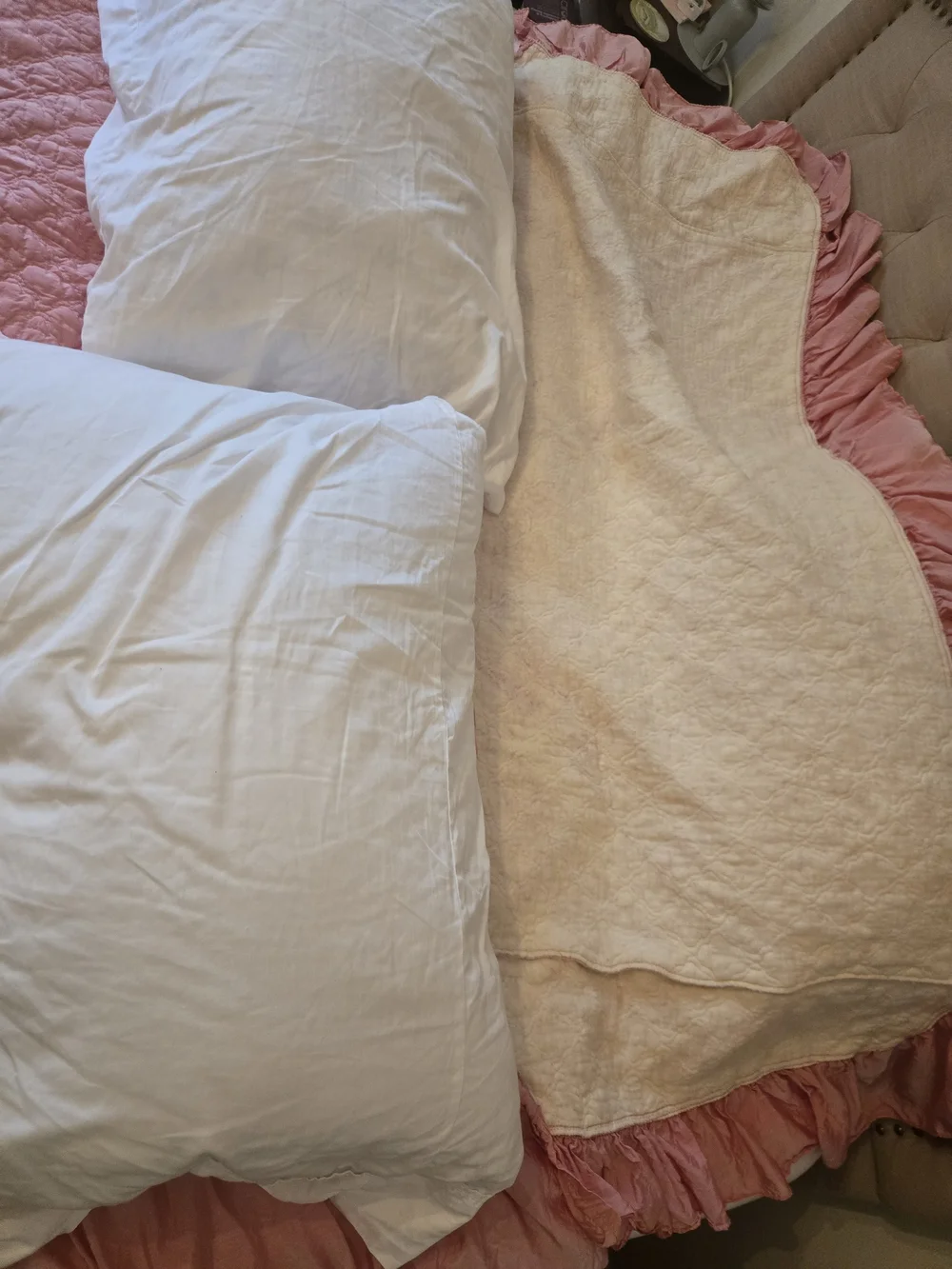 Pink Quilted Ruffled Bedspread - Elegant Home Bedding